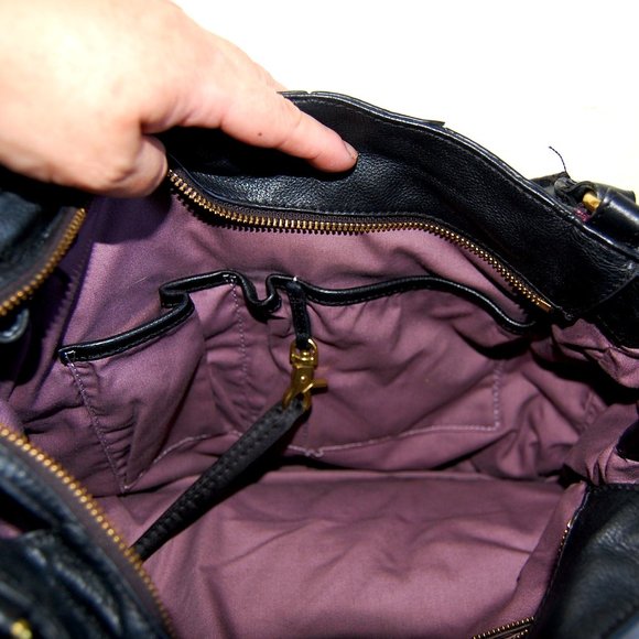 KOOBO Black leather Shoulder bag - Picture 8 of 11